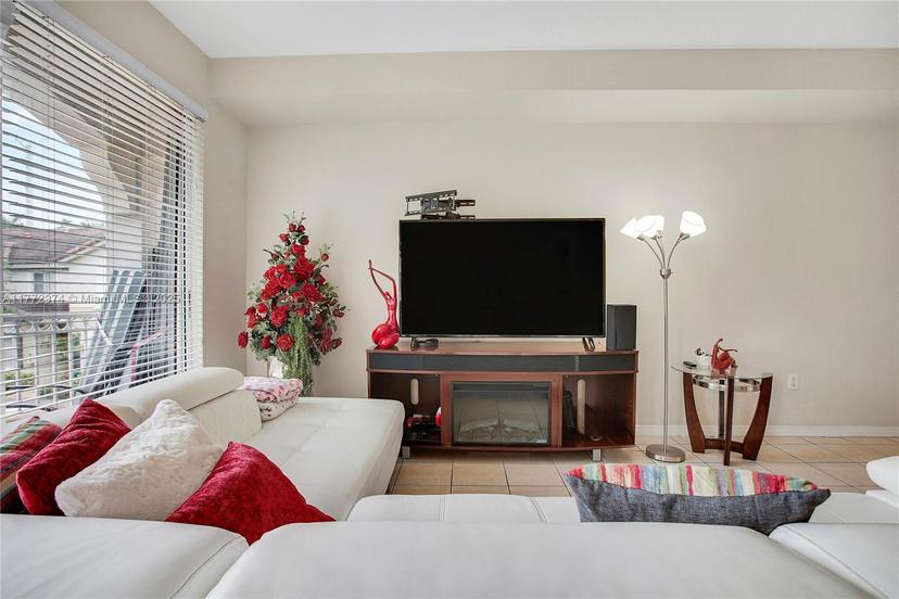 Picture of 8970 W Flagler St # 207, Miami FL 33174