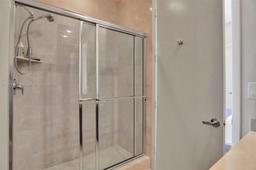 Picture of 18101 Collins Ave # 5104, Sunny Isles Beach, FL 33160