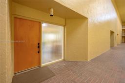 Picture of 6601 SW 116 Ct # 104, Miami, FL 33173