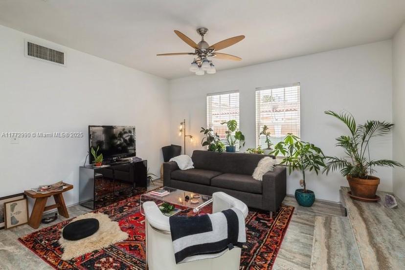 Picture of 756 Meridian Ave # 11, Miami Beach FL 33139