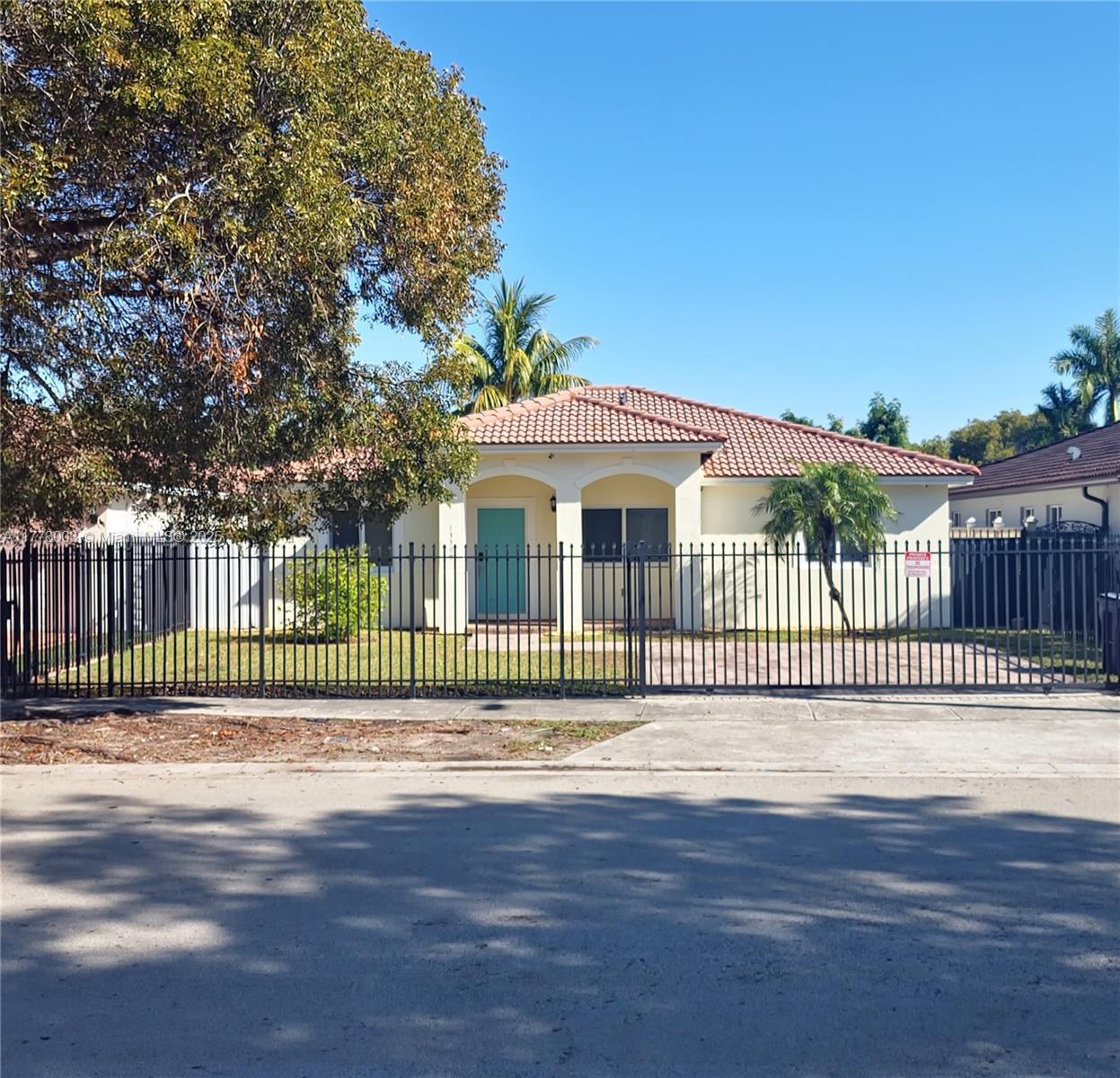 Picture of 13399 SW 284Th St, Homestead, FL 33033