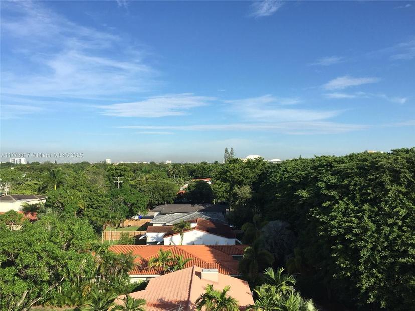 Picture of 2400 SW 3Rd Ave # 605, Miami FL 33129