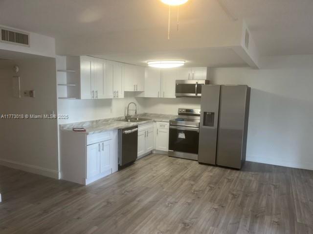 Picture of 1052 Hythe C, Boca Raton FL 33434