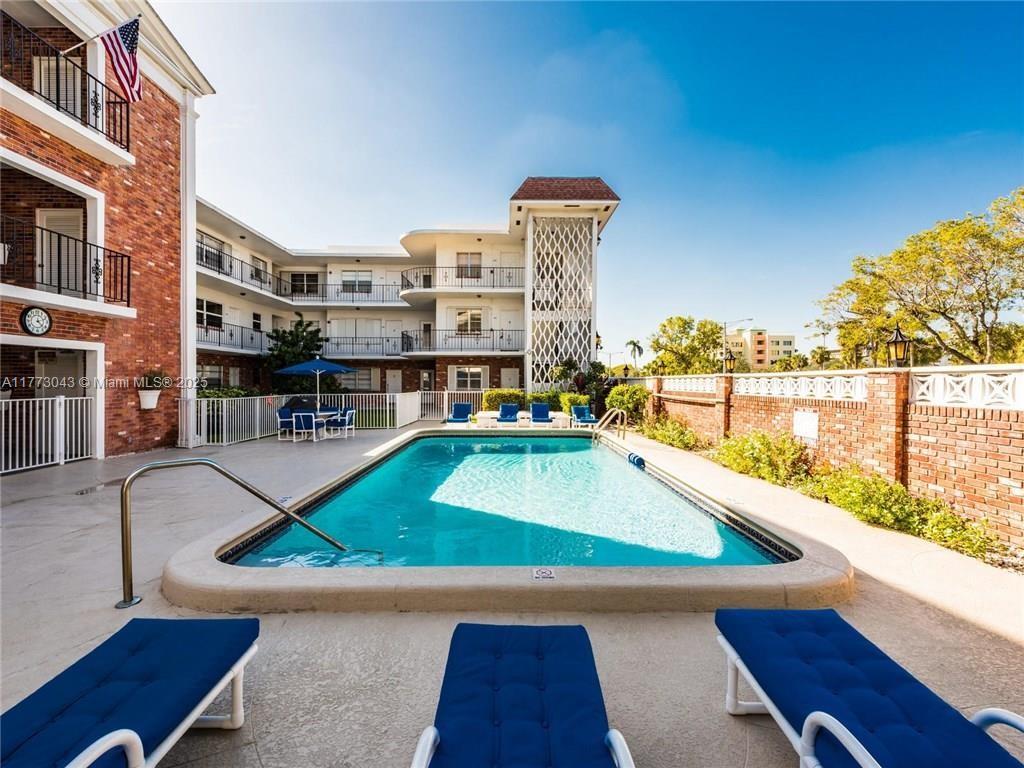 Picture of 2340 NE 9Th St # 210, Fort Lauderdale, FL 33304