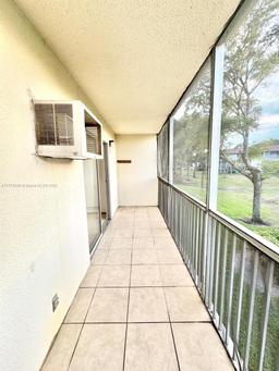 Picture of 200 SW 132Nd Way # 209L, Pembroke Pines, FL 33027