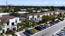 Picture of 321 NE 208Th Ter, Miami, FL 33179