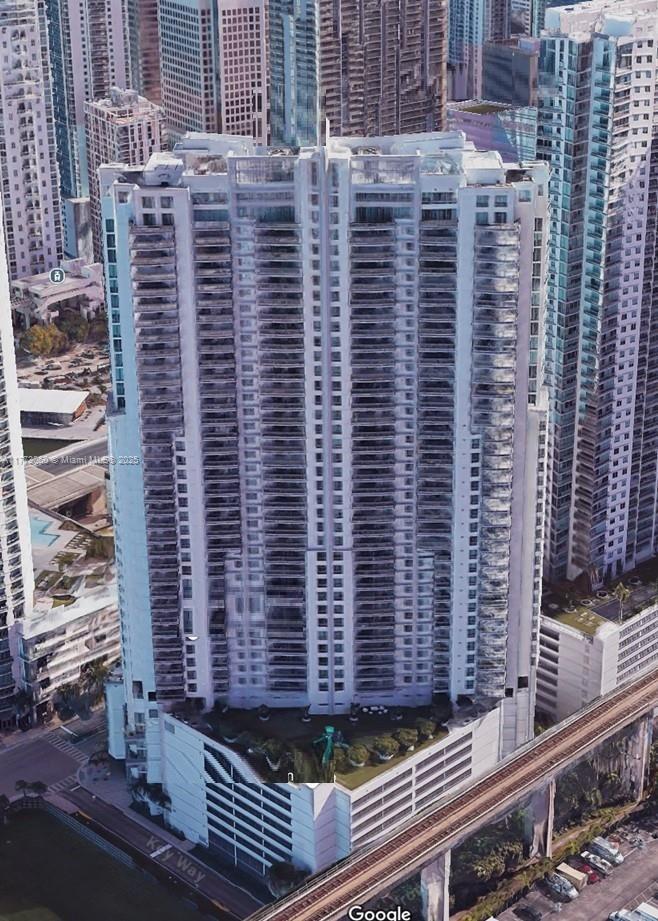 Picture of 90 SW 3Rd St # 1713, Miami FL 33130