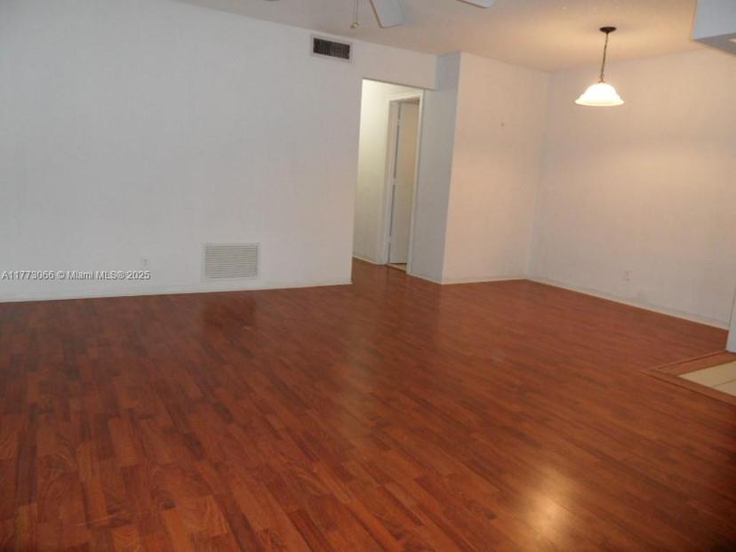 Picture of 1439 S Ocean Blvd # 316, Lauderdale By The Sea FL 33062