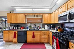 Picture of 11661 NW 37Th Pl, Sunrise, FL 33323