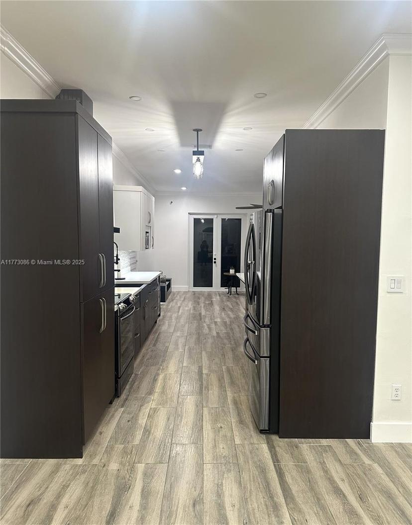 Picture of 11845 SW 3Rd St, Miami FL 33184
