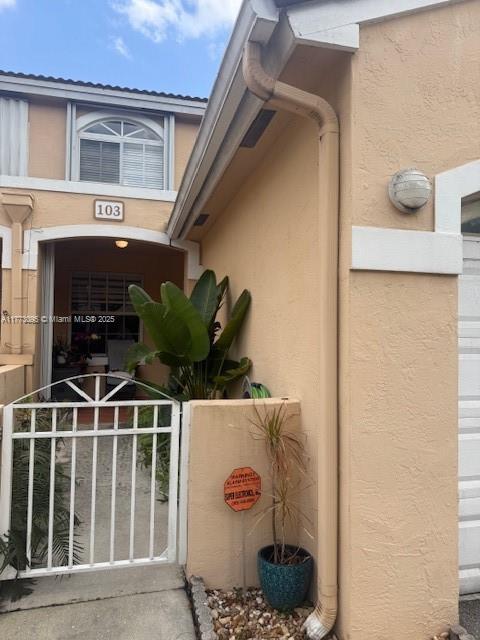 Picture of 14621 Balgowan Rd # 3, Miami Lakes FL 33016