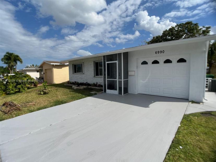 Picture of 6990 NW 17Th St, Margate FL 33063