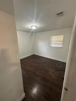 Picture of 570 NW 18Th St, Pompano Beach, FL 33060