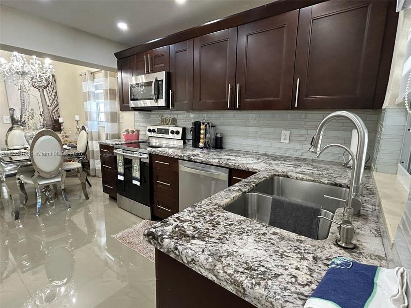 Picture of 1941 NW 113Th Ter, Miami FL 33167