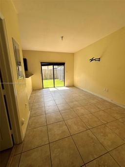 Picture of 3212 SE 4Th Ct # 3212, Homestead, FL 33033