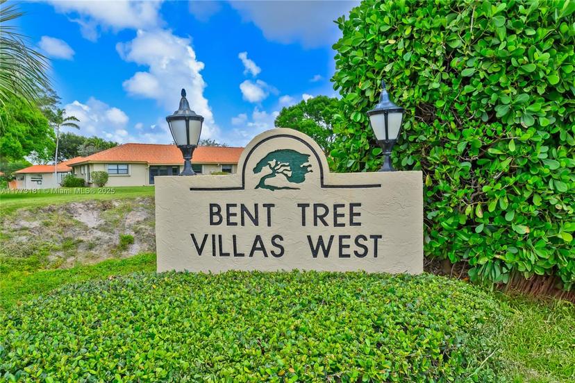 Picture of 4465 Nutmeg Tree Ln # B, Boynton Beach FL 33436
