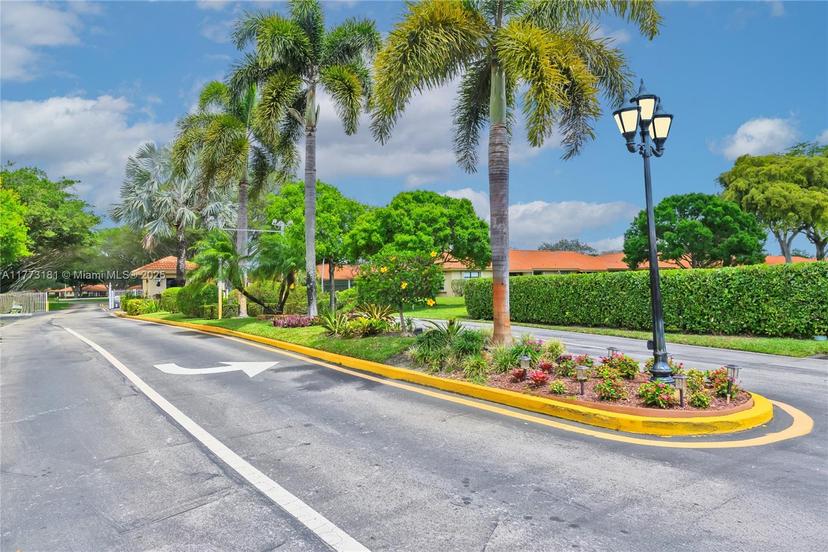 Picture of 4465 Nutmeg Tree Ln # B, Boynton Beach FL 33436