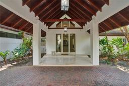 Picture of 11850 SW 69Th Ave, Pinecrest, FL 33156