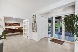 Picture of 11850 SW 69Th Ave, Pinecrest, FL 33156