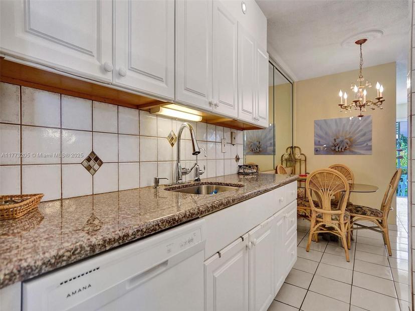 Picture of 17090 NE 14Th Ave # 104, North Miami Beach FL 33162