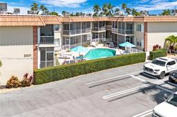 Picture of 2201 SE 9Th St # 106, Pompano Beach, FL 33062
