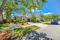 Picture of 1271 NW 171St Ave, Pembroke Pines, FL 33028