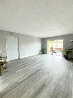 Picture of 7100 Fairway Dr # K10, Miami Lakes, FL 33014