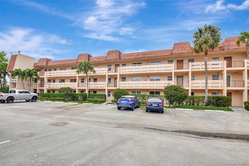 Picture of 14721 Bonaire Blvd # 308, Delray Beach FL 33446