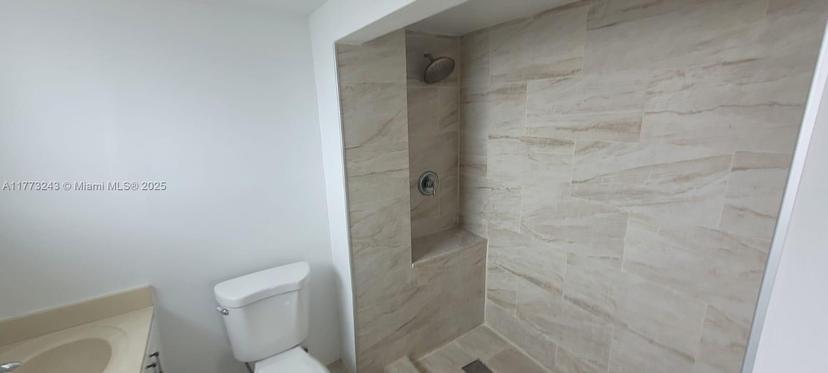 Picture of 1990 Marseille Dr # 402, Miami Beach FL 33141