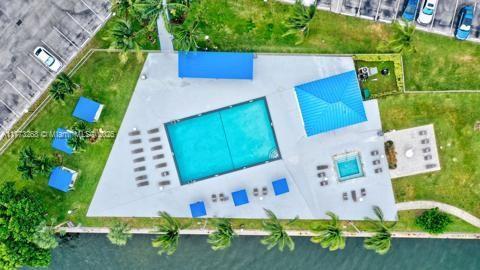 Picture of 200 Leslie Dr # 329, Hallandale Beach FL 33009