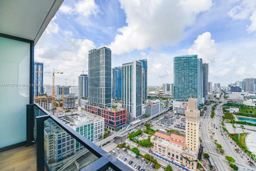 Picture of 398 NE 5Th St # 2305, Miami FL 33132