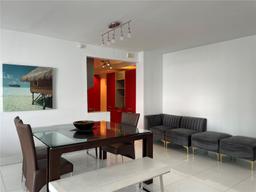 Picture of 4001 S Ocean Dr # 8R, Hollywood, FL 33019