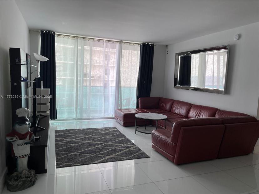 Picture of 4001 S Ocean Dr # 8R, Hollywood FL 33019