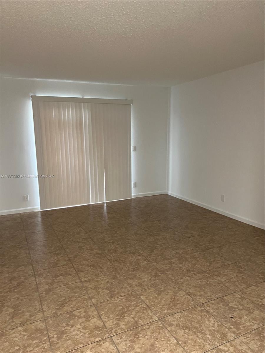 Picture of 1500 N Congress Ave # B44, West Palm Beach, FL 33401