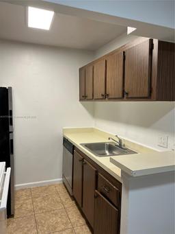 Picture of 1500 N Congress Ave # B44, West Palm Beach, FL 33401