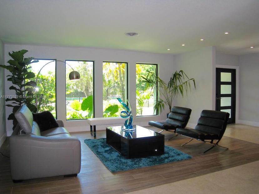 Picture of 7125 SW 120Th St, Pinecrest FL 33156