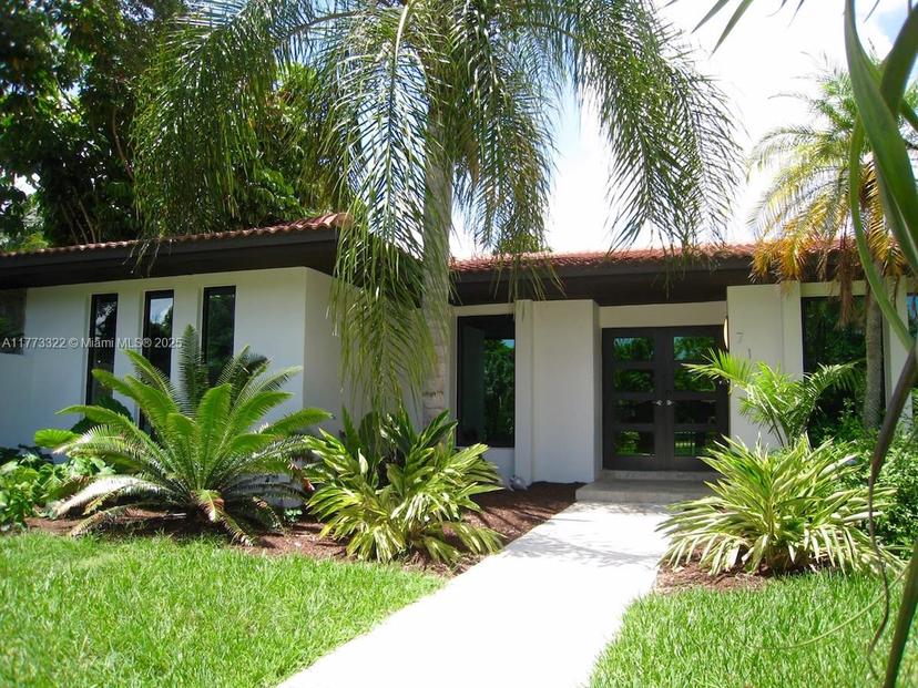 Picture of 7125 SW 120Th St, Pinecrest FL 33156