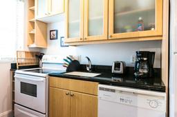 Picture of 420 15Th St # 306, Miami Beach, FL 33139