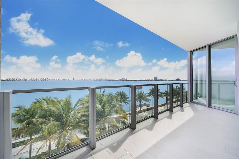 Picture of 2900 NE 7Th Ave # 304, Miami FL 33137
