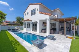 Picture of 1005 NW 100Th Ave, Miami, FL 33172