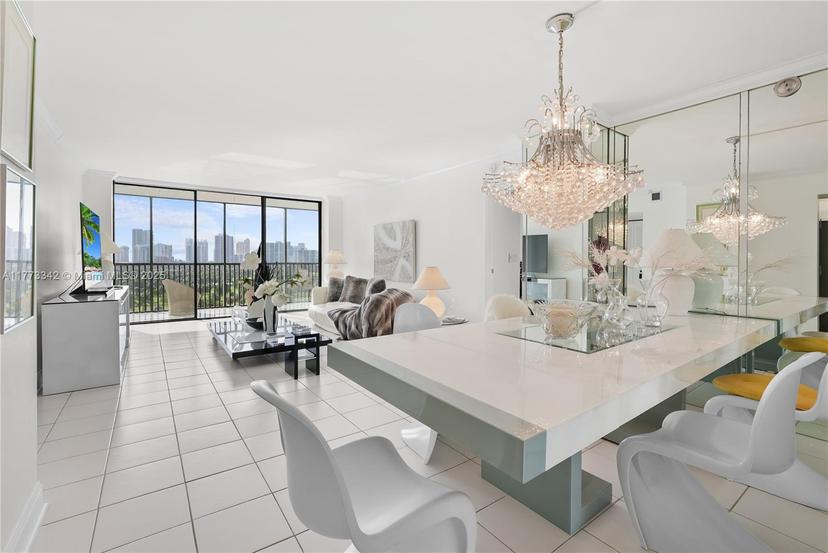 Picture of 20301 W Country Club Dr # 1226, Aventura FL 33180