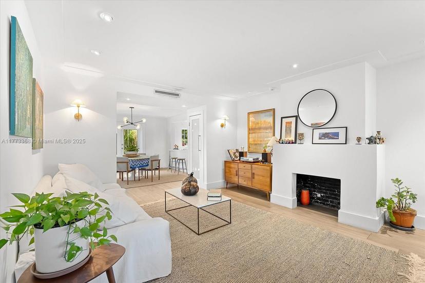 Picture of 4228 Alton Rd, Miami Beach FL 33140