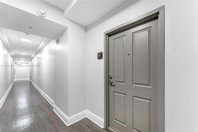 Picture of 2650 SW 37Th Ave # 804, Miami FL 33133
