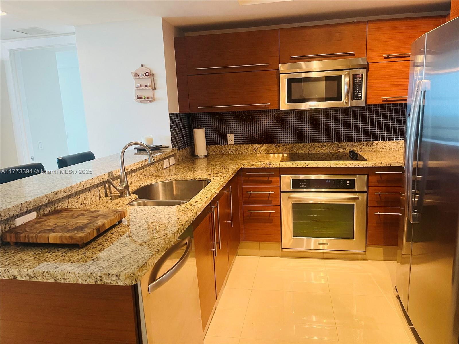 Picture of 2641 N Flamingo Rd # 806, Sunrise, FL 33323