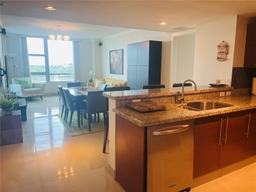 Picture of 2641 N Flamingo Rd # 806, Sunrise, FL 33323