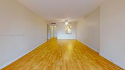 Picture of 400 Leslie Dr # 205, Hallandale Beach, FL 33009