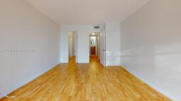 Picture of 400 Leslie Dr # 205, Hallandale Beach, FL 33009