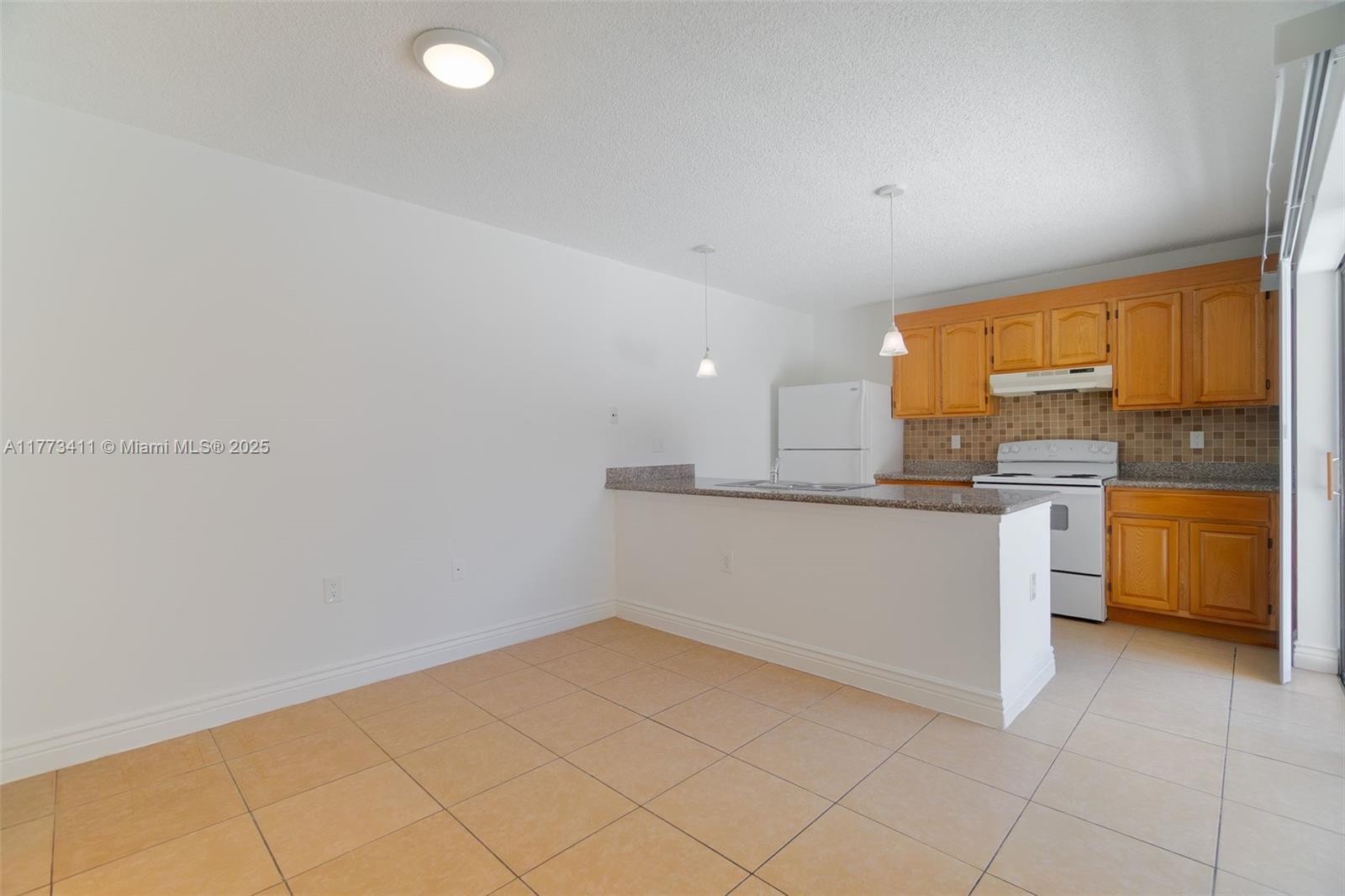 Picture of 524 Green Springs Pl # 524, West Palm Beach, FL 33409
