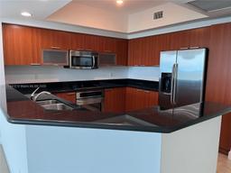 Picture of 14951 Royal Oaks Ln # 2206, North Miami, FL 33181