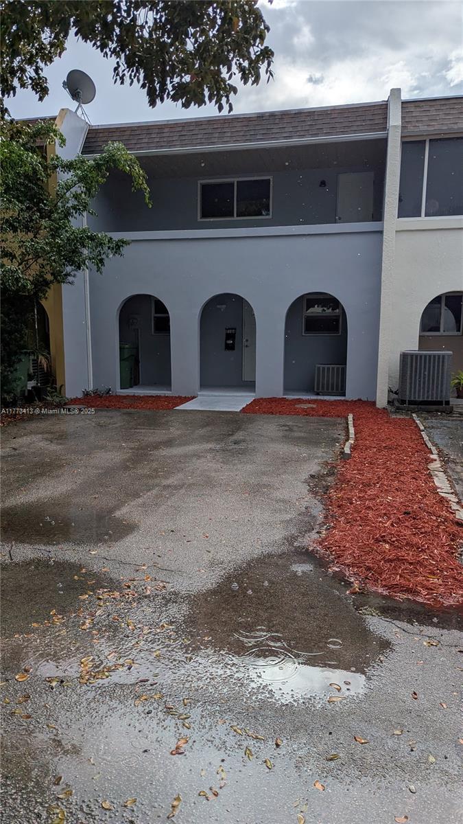 Picture of 7184 W 3Rd Ave # 7184, Hialeah FL 33014